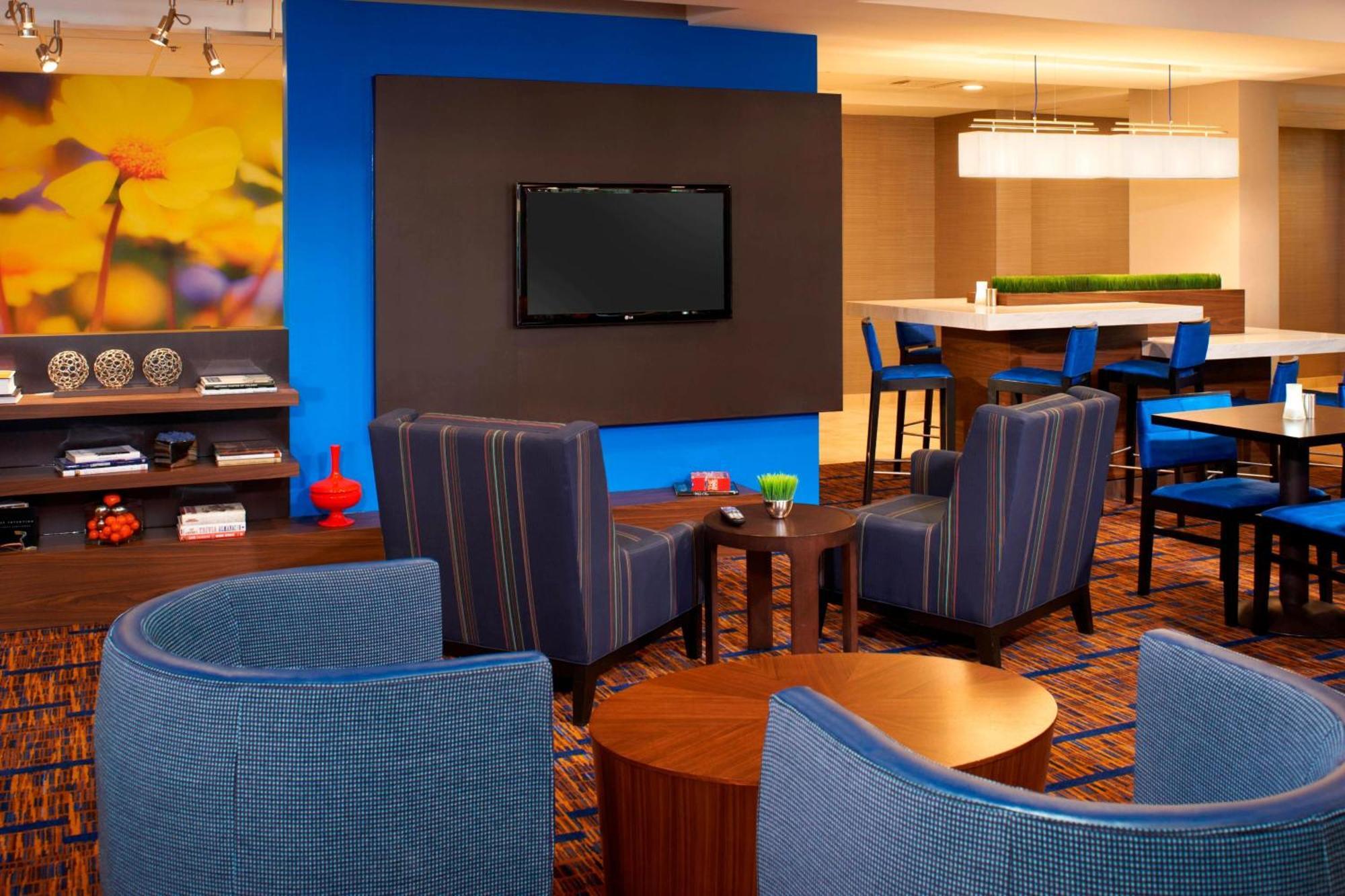 Courtyard Toledo Maumee/Arrowhead Hotel Interior foto